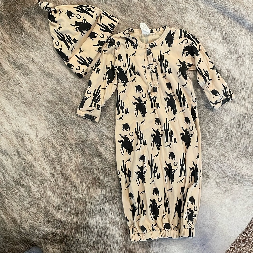 Kate Quinn Baby Cowboy Cowgirl sleep set